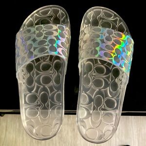 Coach Clear slides